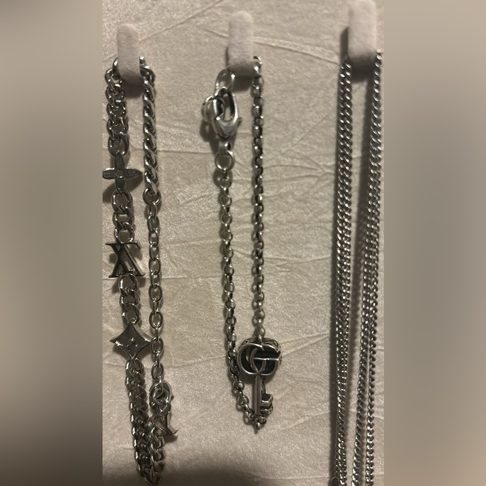 Gucci key bracelet silver